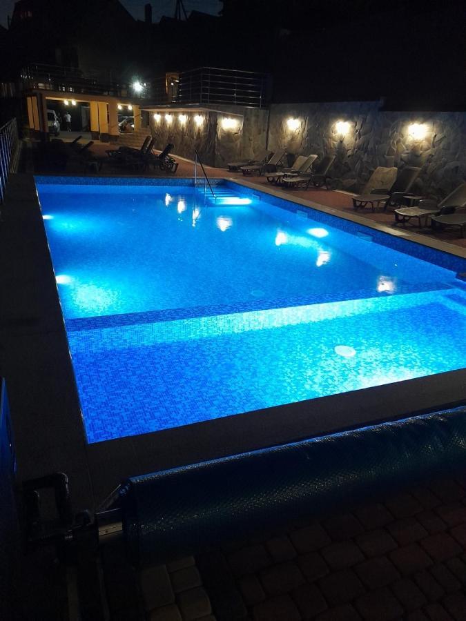 Greku Hotel بوكوفِل المظهر الخارجي الصورة